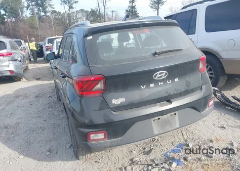 2022 Hyundai Venue Sel from USA, damaged, VIN KMHRC8A3XNU199916